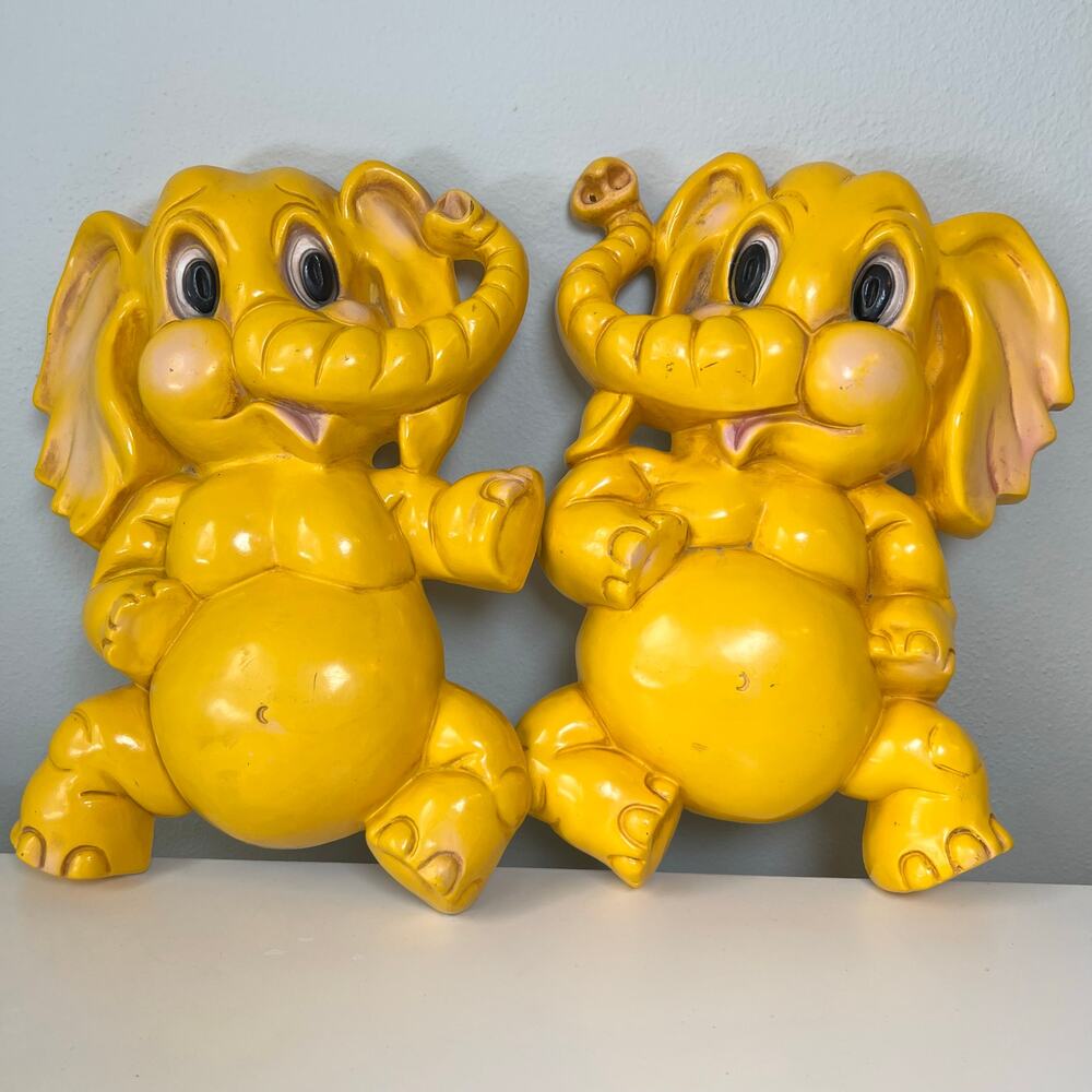 Vintage 1973 Homco Bright Yellow Whimsical Wall Elephants Model #285 Nursery